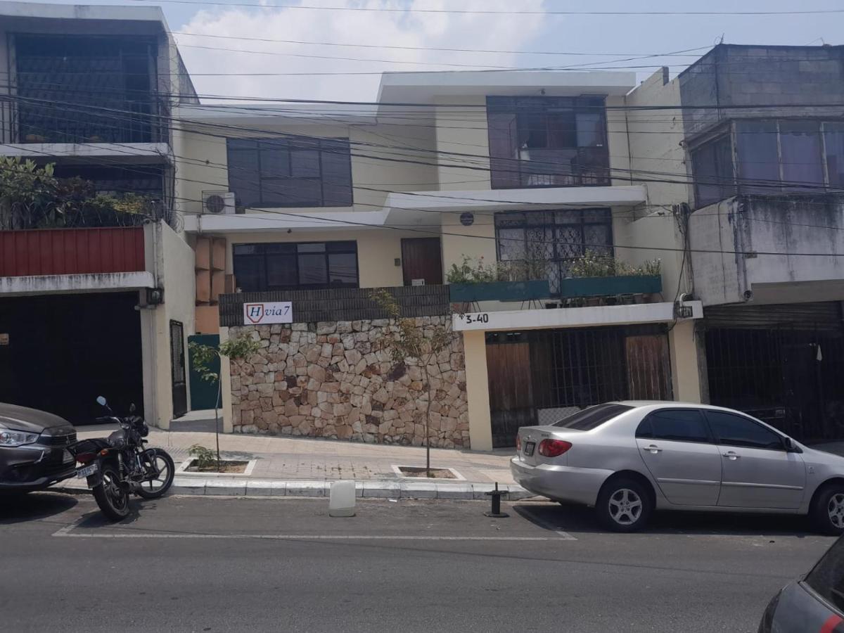 Hospedaje Via 7 Guatemala City Екстериор снимка